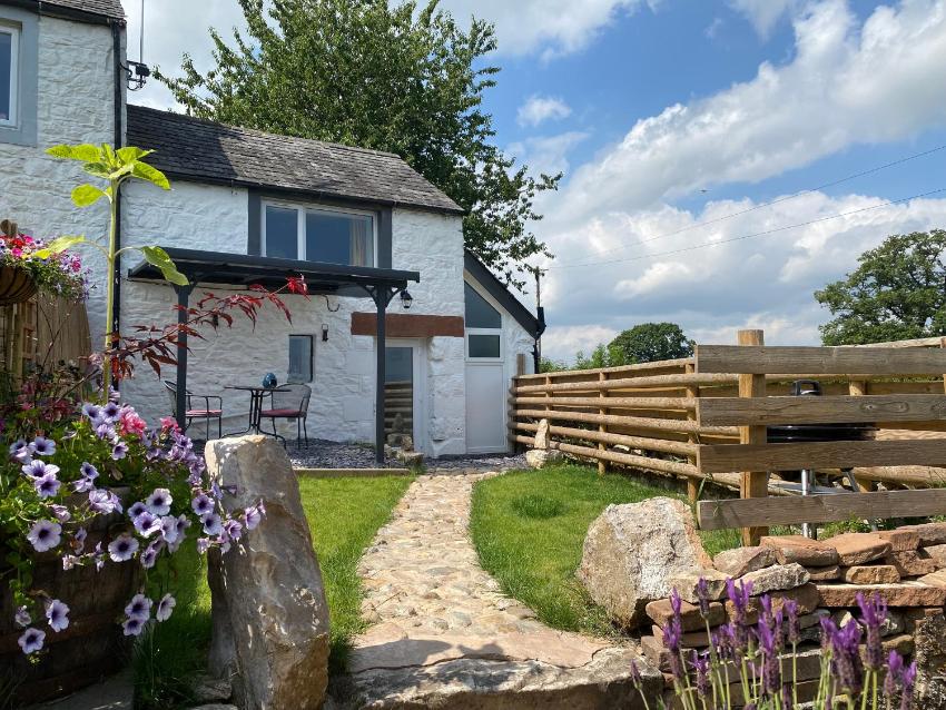 Delightful One Bed Lake District Cottage