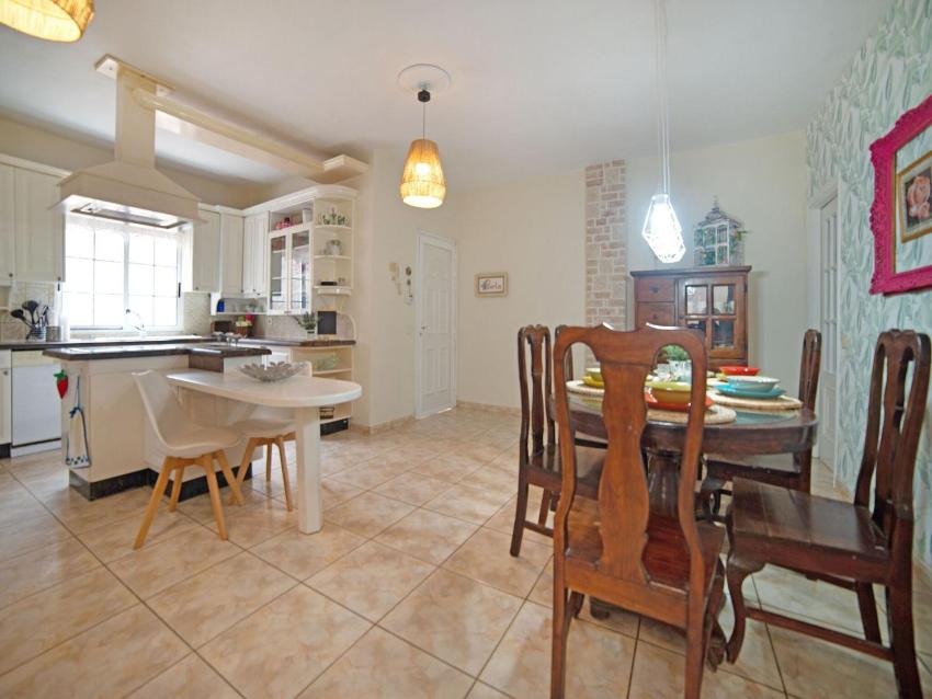 Panoramic view Holiday Home in Arona with bubble bath bath