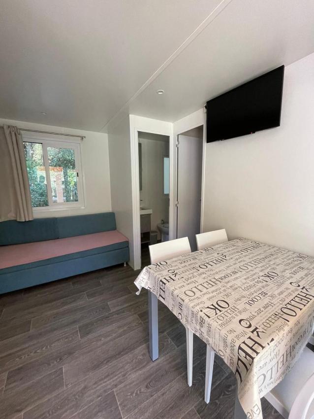 Dolores ONLY 250 METERS TO THE BEACH