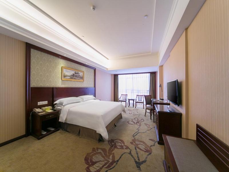 Vienna Classic Hotel Shizhongshan Avenue