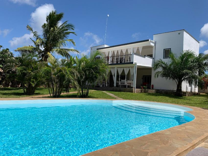 Ocean House Villa Privata con Cuoco Staff e Wi-Fi a 5 minuti dalla spiaggia di Silversand