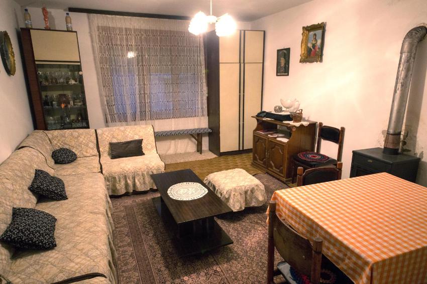 Mountain Village House in Čukljenik