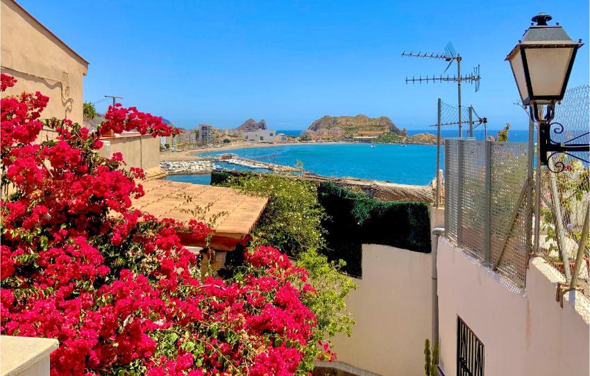 Awesome home in guilas with 2 Bedrooms and WiFi