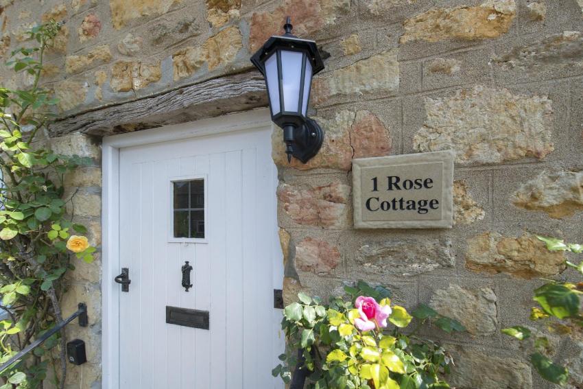 1 Rose Cottage