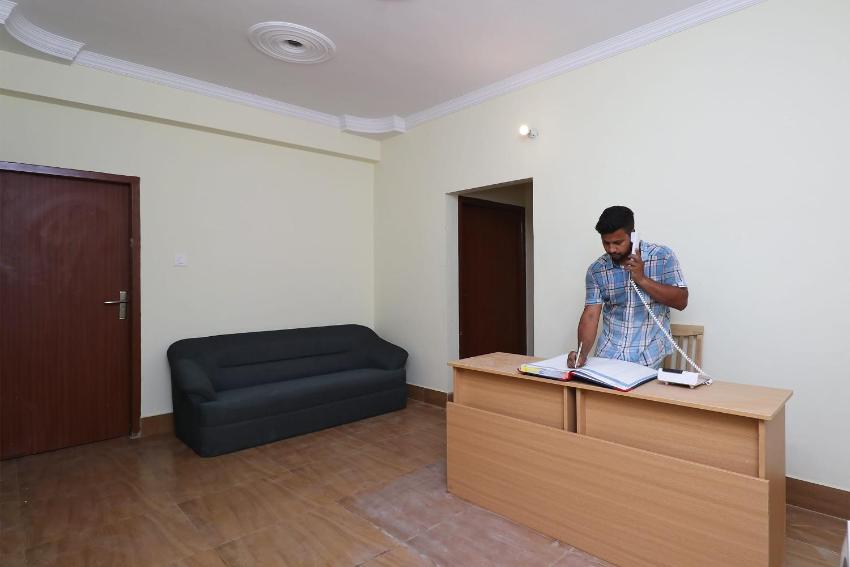 Collection O 74428 Hotel Pranjal Inn Bailey Rd