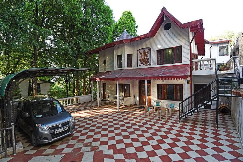 Dalhousie Luxury Villa