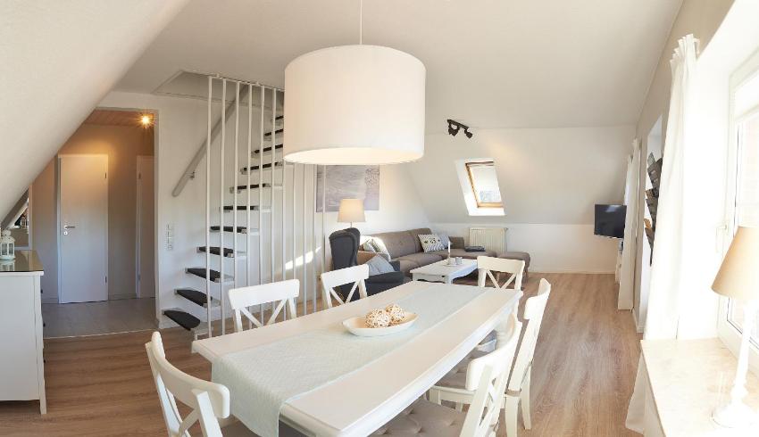 Wasserspiel, mit SPIELSCHEUNE