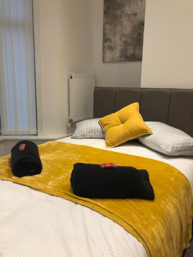 Lovely 4-Bed House in Anfield all en-suite