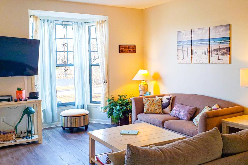 Kensington Court -- 32759 Kensington