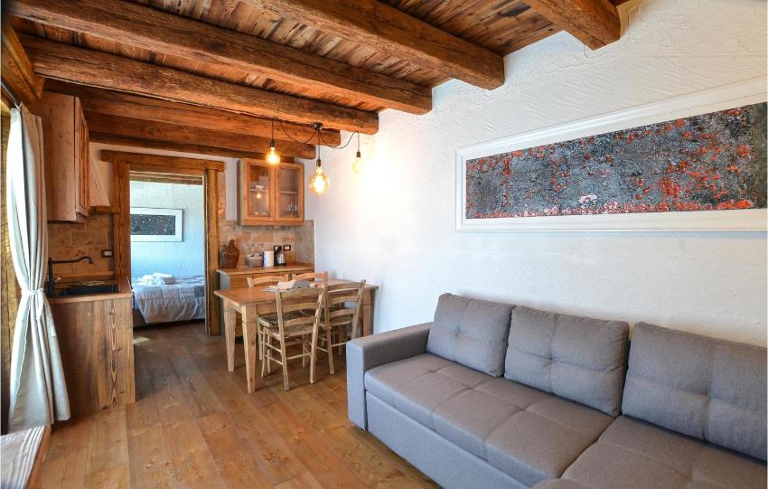 Amazing apartment in Ovaro with 1 Bedrooms and WiFi