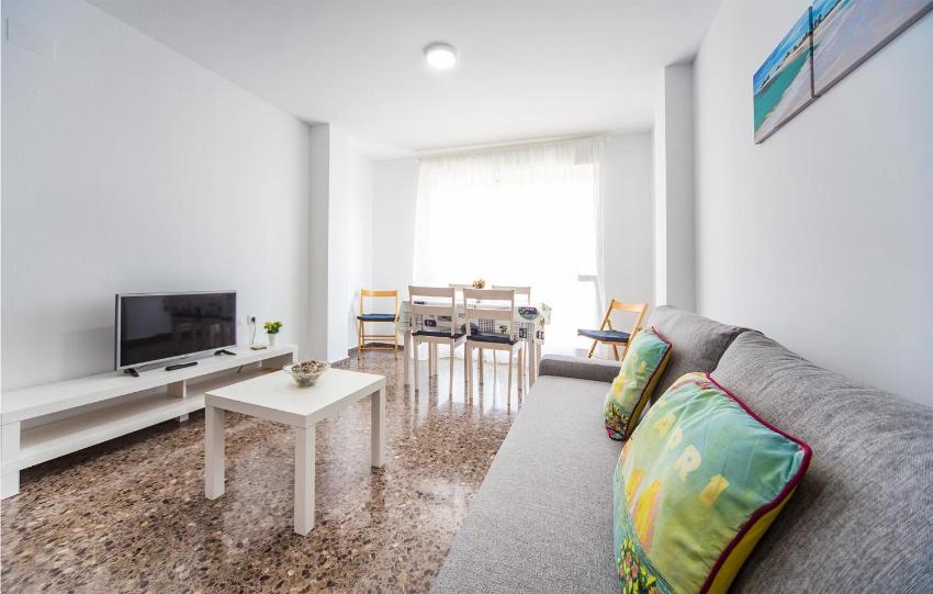 Amazing apartment in Moncfar with 2 Bedrooms