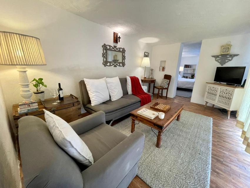 Sundays Forever - Hill Top Cottage