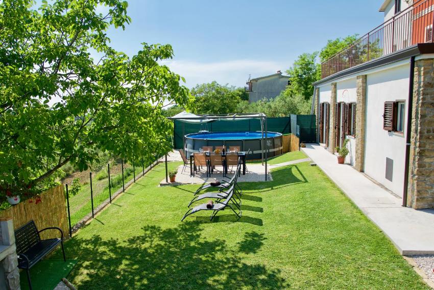 Apartment Stancija Loj with Private Pool