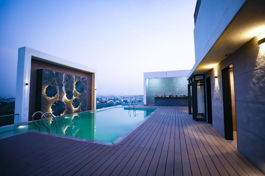 Regenta Central Udaipur, Court Circle