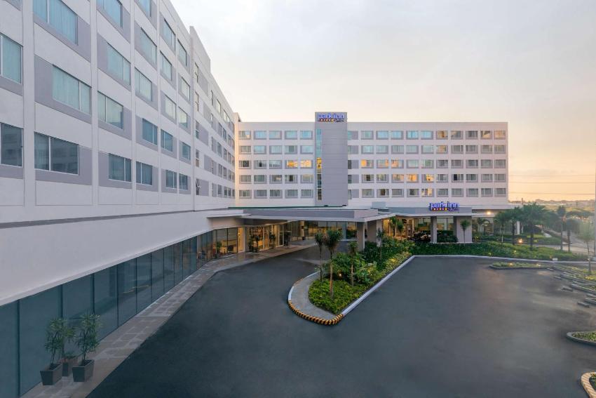 Park Inn By Radisson Clark