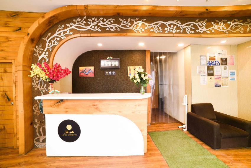 Hotel Grandeur-Near Mumbai International Airport