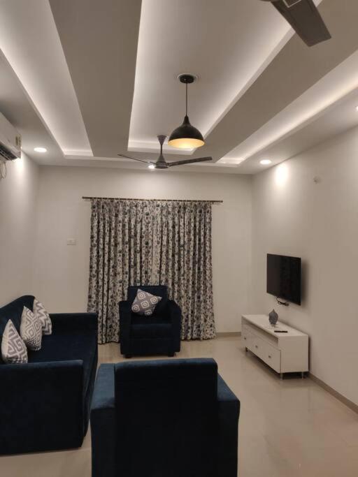 Chillx comfort stay 2bhk luxury apt
