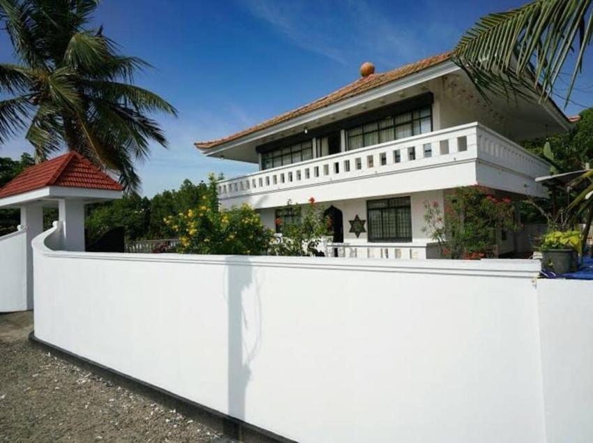 The Island House A British Home Live Royal