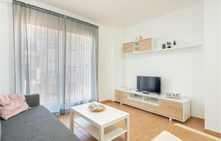 Nice apartment in La ALgaba with 3 Bedrooms and Outdoor swimming pool