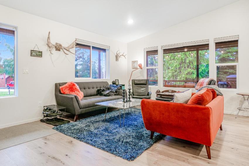 Harborview Crabby Cottage