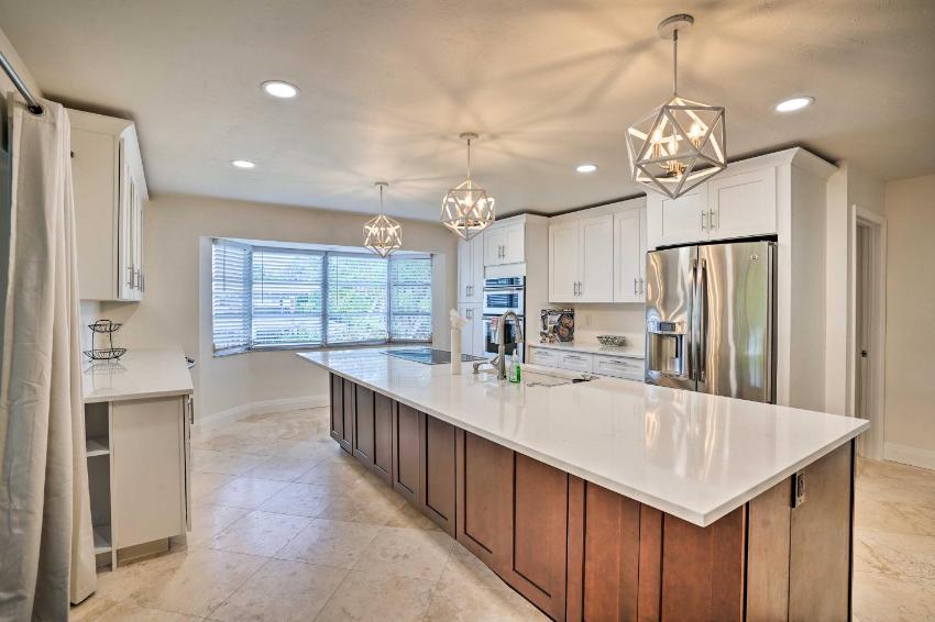 Sunny Naples Home with Pool, Direct Gulf Access