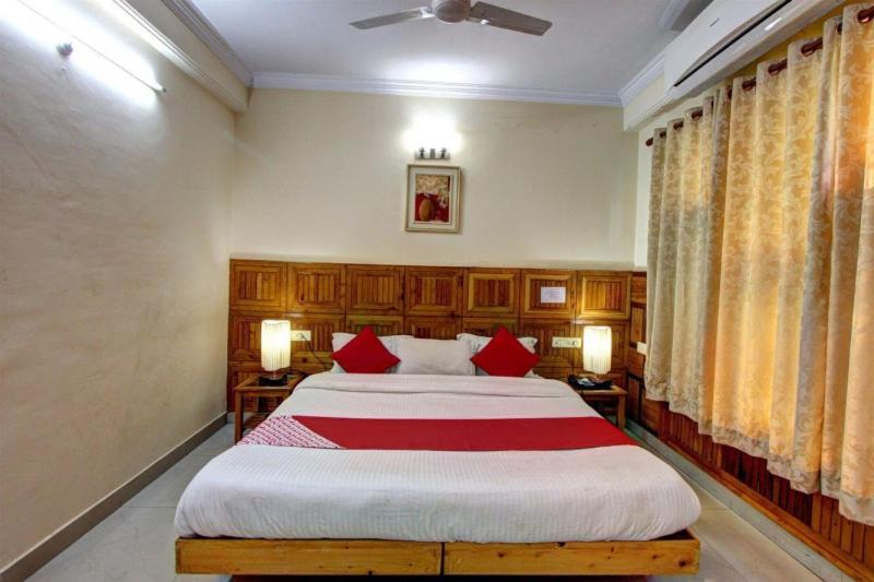 Sanjeevny Hotel