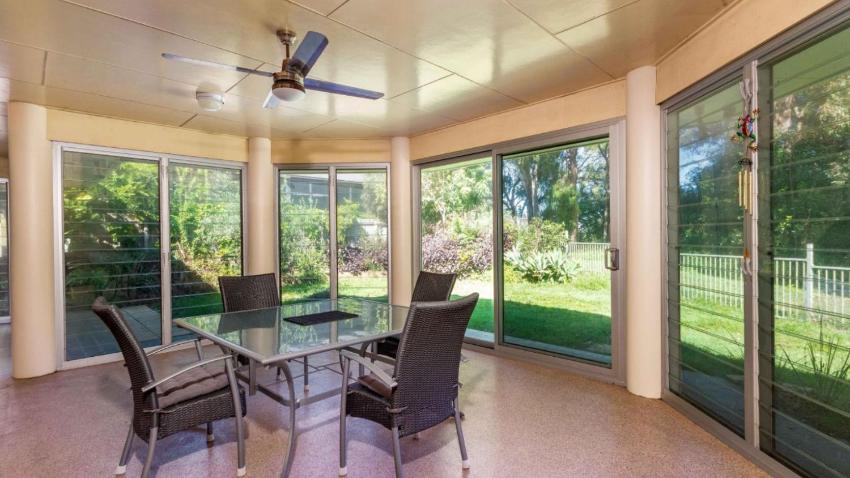 Holiday in Style at Sandstone Point