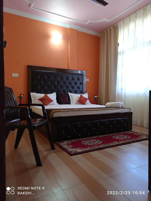 Bakshi Home Stay