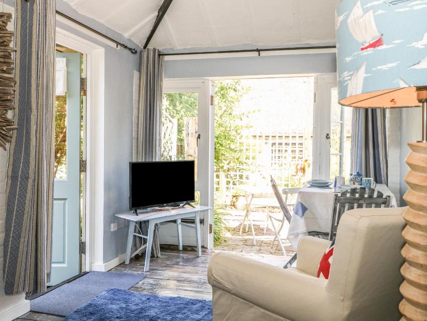 Old Beams Lodge, Christchurch