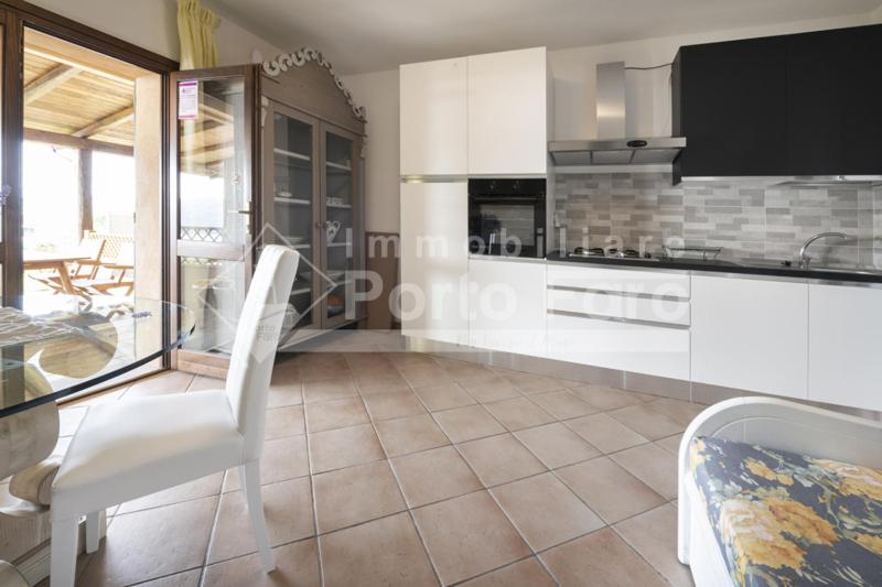 L305 - Porto Mannu suggestivo villino sul mare