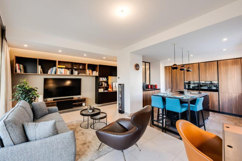 A 2 pas du Lac - Appartement T2 avec climatisation terrasse et garage