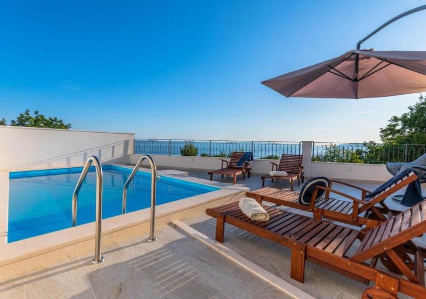 Villa Gabriel - Makarska - with Seaview, Pool, Sauna, Whirlpool, Gym