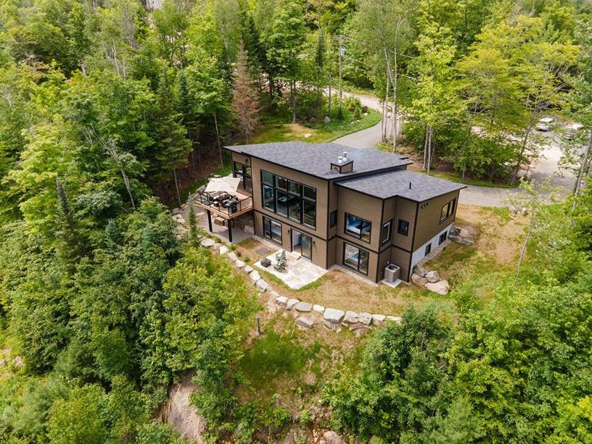 Gran Paradiso Luxurious Tremblant Retreat - 12 min to Tremblant Resort