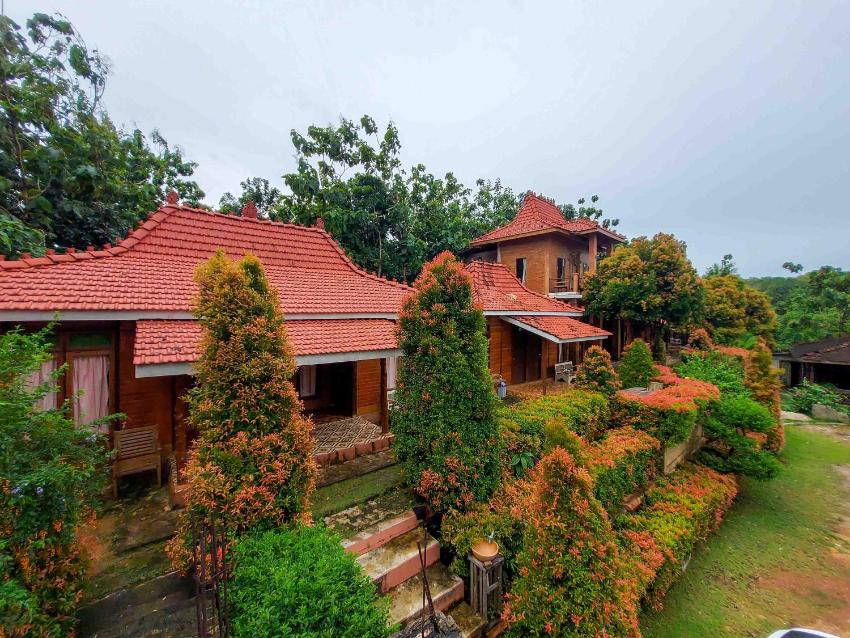 Sunrise sea hill view Karimunjawa RedPartner