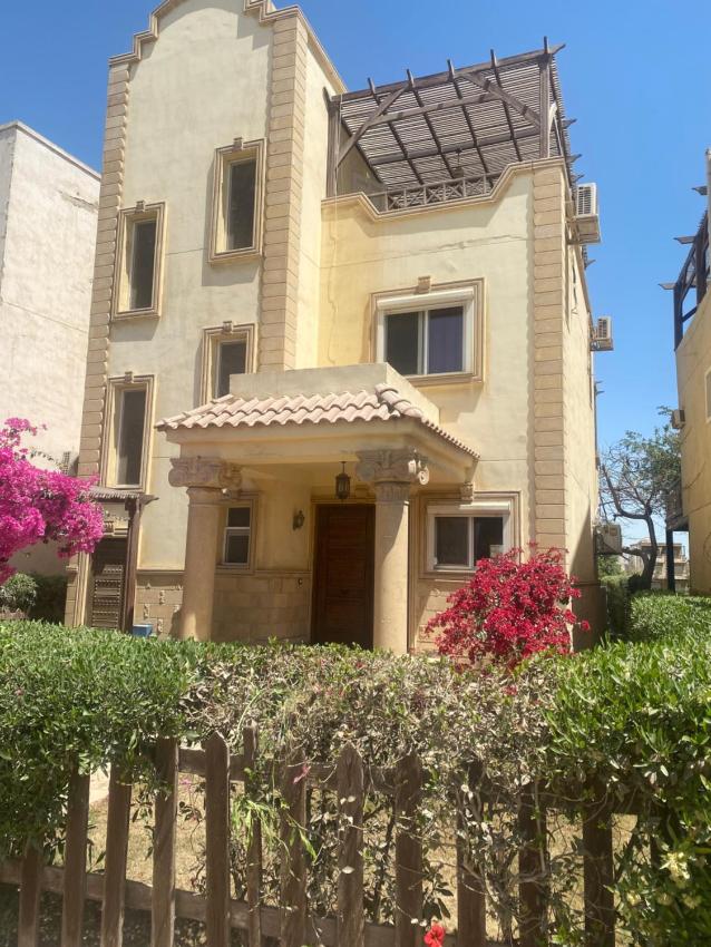 فيلا ستيلا دي ماري العين السخنة