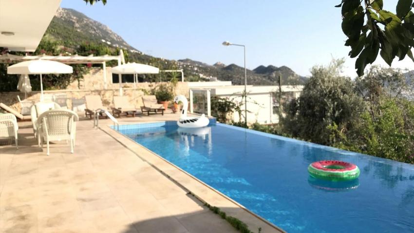 You will love this Luxury 5 Bedroom Villa, Kalkan Villa 1051