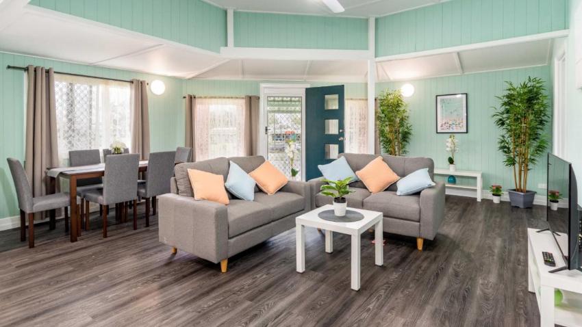 Bowlers Delight In Bongaree