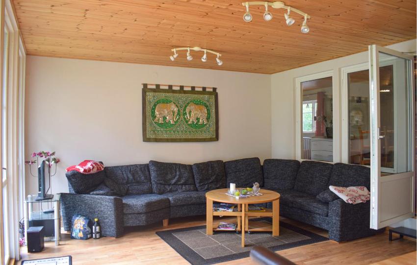 Amazing home in Ryd with 3 Bedrooms, Sauna and WiFi