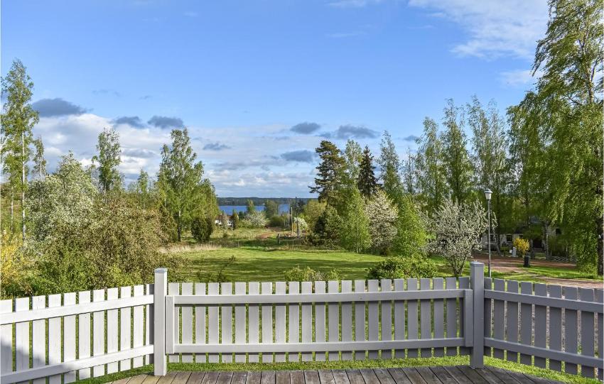 Amazing home in Tranås with 4 Bedrooms