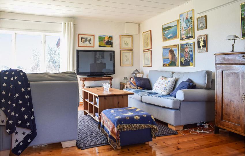 Amazing home in Blsta with 3 Bedrooms and WiFi