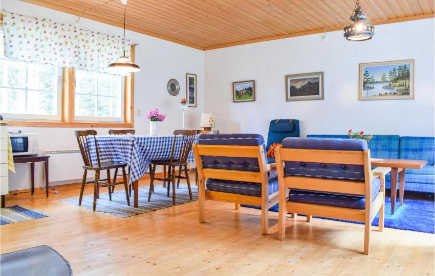 Nice home in Eksjö w/ 2 Bedrooms