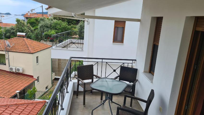 Loretta Maisonettes and studios