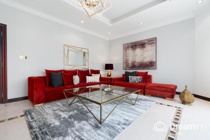 Dream Inn - Palm Island Retreat Villa