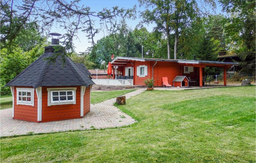 Amazing home in Staufenberg with 2 Bedrooms and WiFi