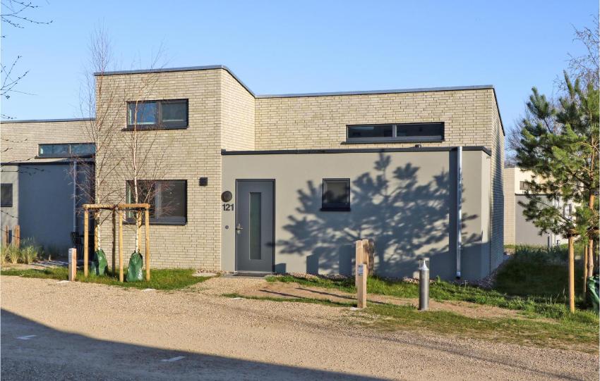 Awesome home in Lembruch-Dmmer See with 2 Bedrooms, Sauna and Indoor swimming pool