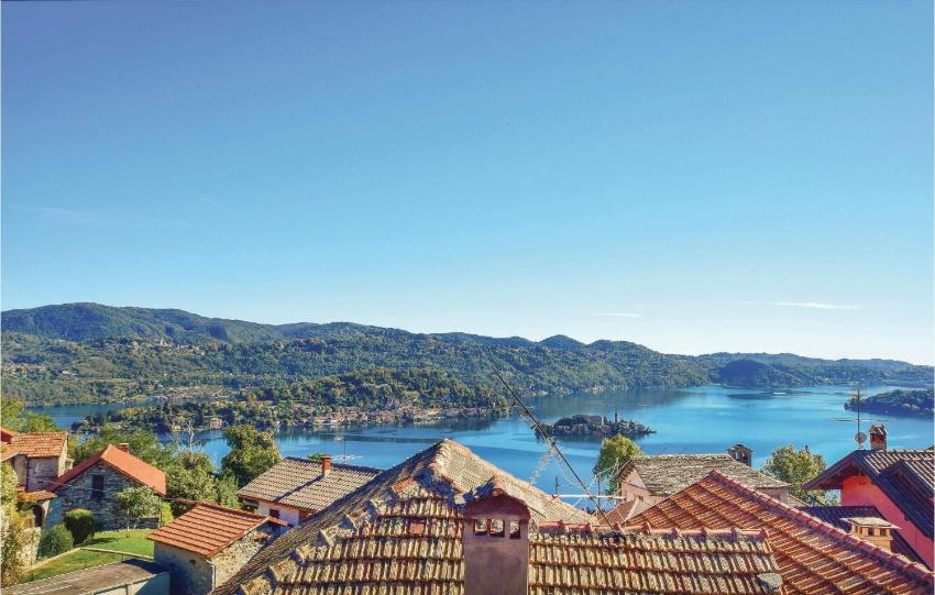 Nice home in Pella -NO- with 3 Bedrooms and WiFi