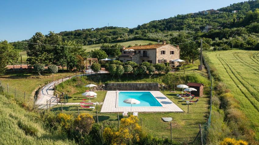 CASALE DEGLI ORCI 10&3, Emma Villas