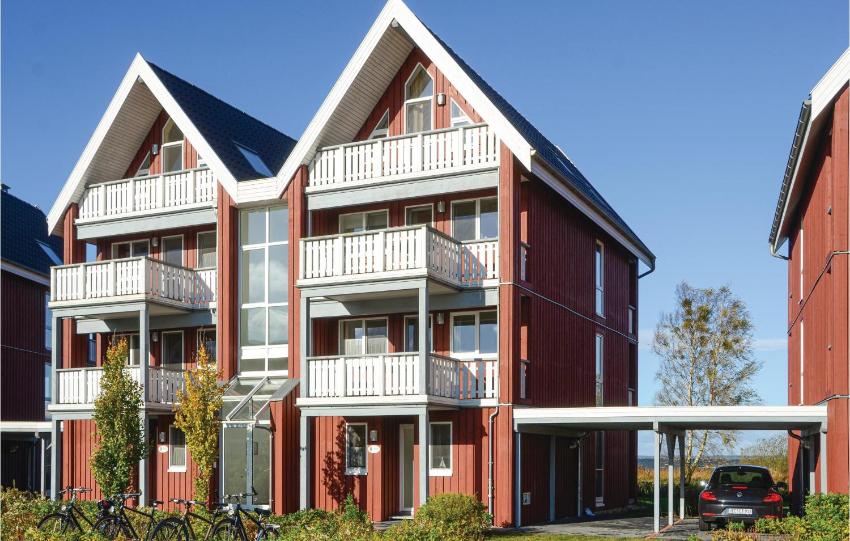 Nice apartment in Rechlin with 3 Bedrooms, Sauna and WiFi