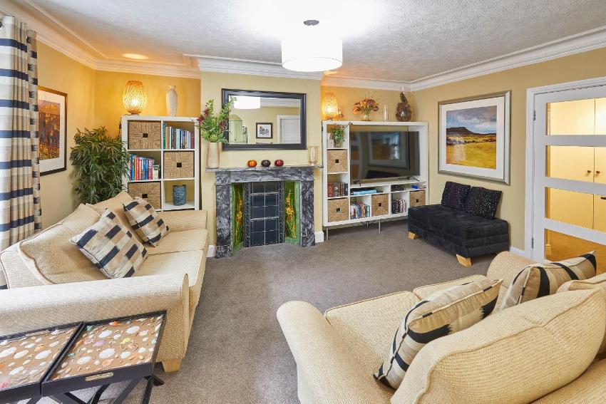 Host & Stay - Muggles Mews