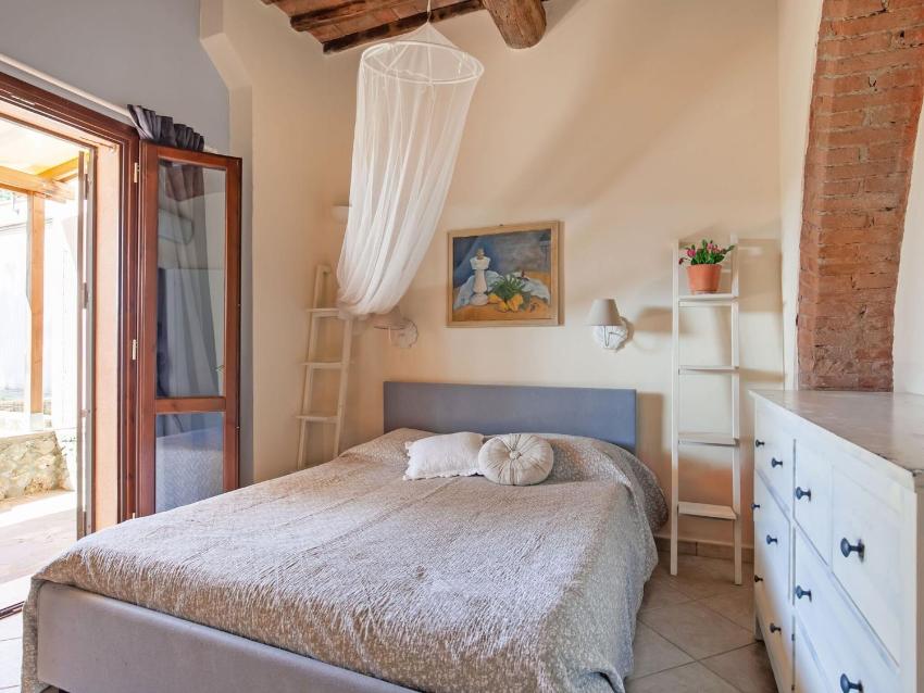 Tranquil Apartment in Riparbella with Garden